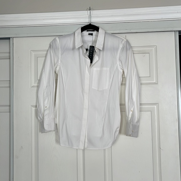 Theory set flare jeans and white long sleeve - Picture 6 of 10